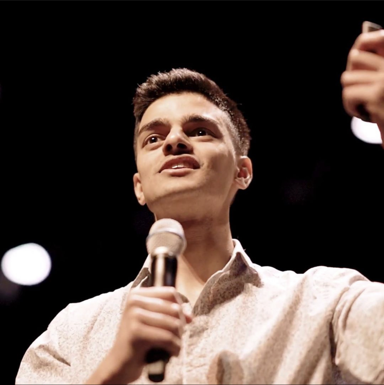 Dillon Mendes